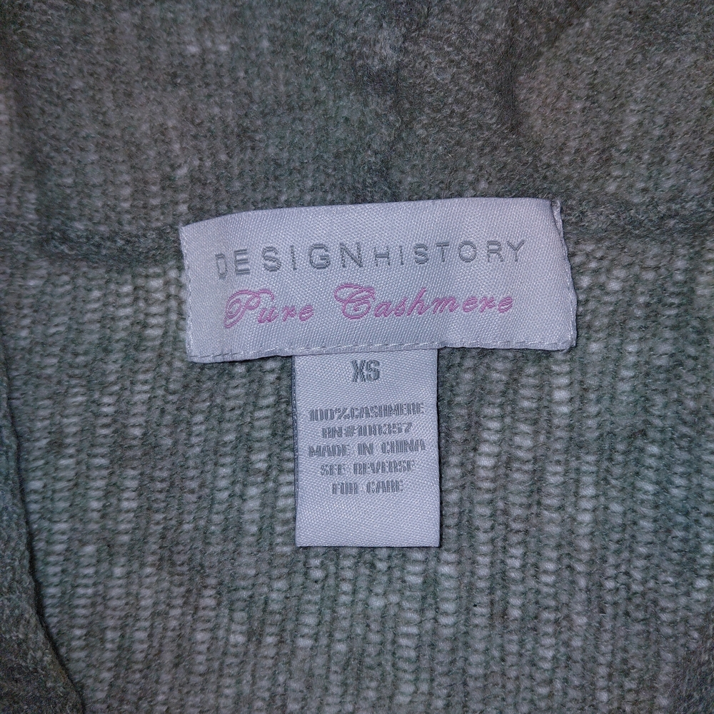 Design History Sage Green Asimetric Cardigan Sz XS 100% Cashmere - Picture 10 of 10